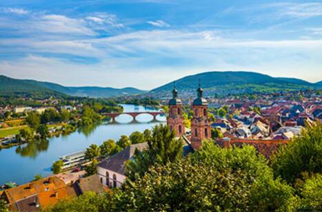 Jennie Bond: A Uniworld River Cruises dream | ROL Cruise Blog