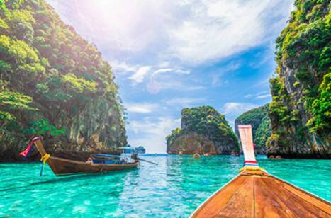Travel YouTubers that are helping to feed our wanderlust | ROL Cruise Blog