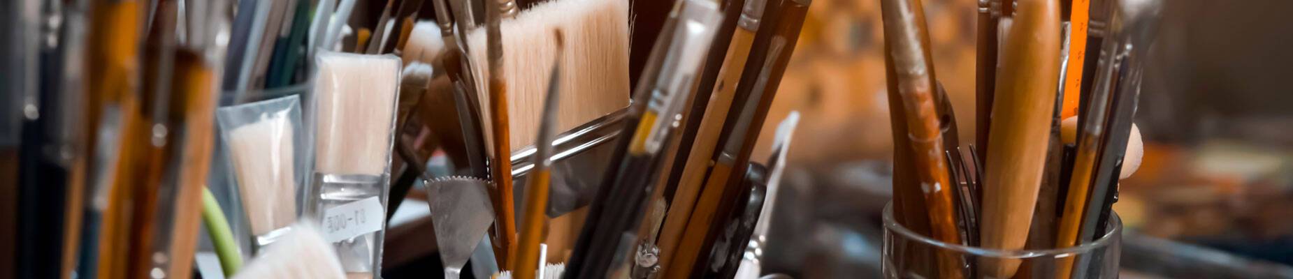 A panoramic image of paintbrushes
