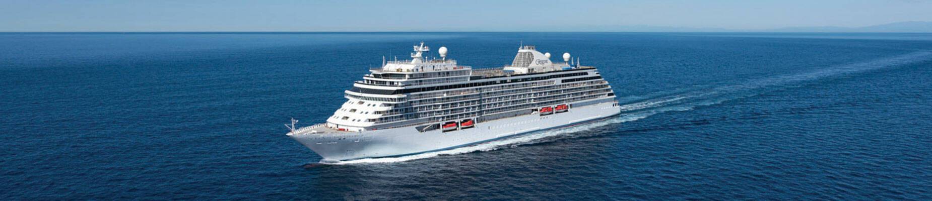 Seven Seas Explorer at sea