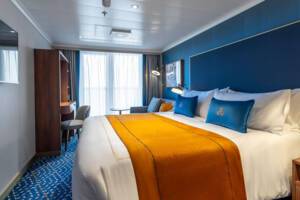 Britannia Club Balcony Bedroom, Queen Anne, Cunard - Image based on a BD grade, configuration may differ