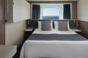 Deluxe Oceanview Stateroom, Norwegian Spirit
