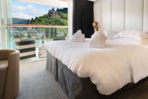 Balcony Suite (C), Scenic Jade, Scenic River Cruises