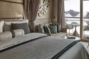 Classic Veranda, Silver Endeavour