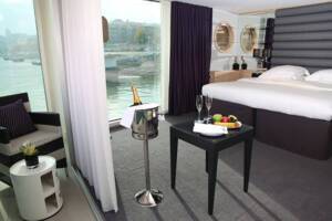 Royal Panorama Suite, Scenic Jewel