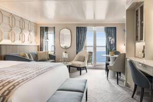 Penthouse Suite Bedroom, Vista, Oceania Crusies