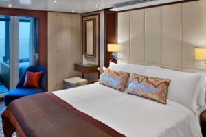 Wintergarden Suite Bedroom, Seabourn Ovation