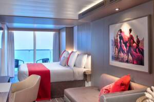 Aqua Class bedroom, Celebrity Ascent