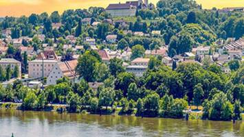 View CruiseVineyards & Palaces along the Danube - Vienna to NurembergDeal