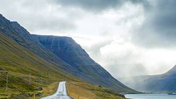 View Cruise2028 No-Fly Icelandic Fjords & British IslesDeal