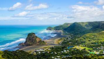 View Cruise2027 Sydney, New Zealand & Fiji AdventureDeal