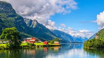 View Cruise2027 No-Fly 5★ Arctic Circle & Norway | History ChannelDeal