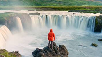 View CruiseFire, Ice & British Isles Grand AdventureDeal