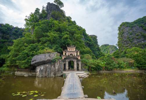 Bich Dong Pagoda