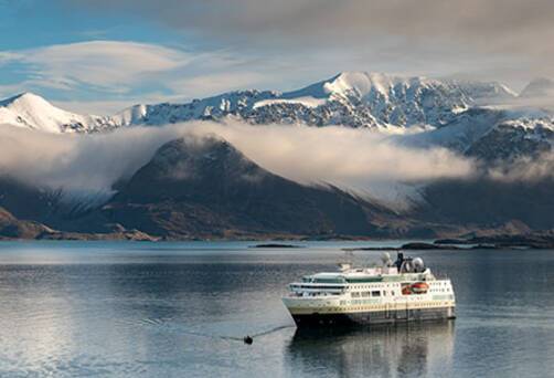 MS Fram in Svalbard