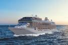 Seven Seas Grandeur at sea