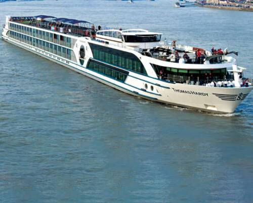 MS Thomas Hardy