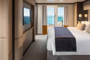 Suite Bedroom (B6), Iona