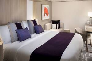Deluxe Inside bedroom, Celebrity Edge