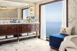 Owner's Suite Bathroom, Allura, Oceania Cruises