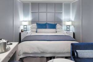 Inside Stateroom, Bedroom, Regatta, Oceania Cruises