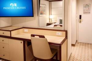 Interior Two Lower Beds, dressing area (IF), Royal Princess, Princess Cruises