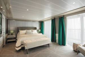 Grand Suite Bedroom