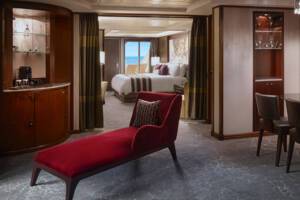 The Haven Deluxe Owner's Suite, Norwegian Jewel