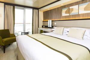 Balcony (Obstructed View) Bedroom, Britannia, P&O Cruises