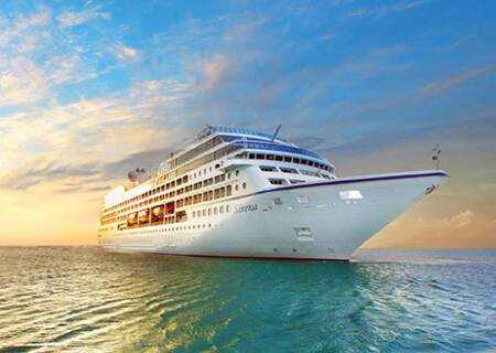 Sirena at sea